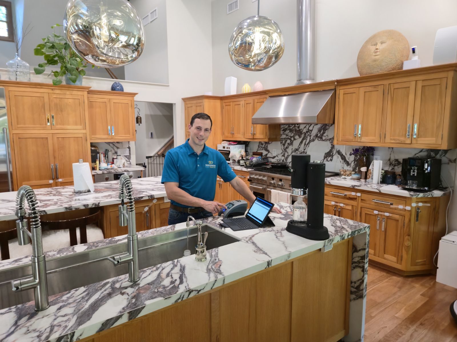 Family enjoying Kinetico filtered water